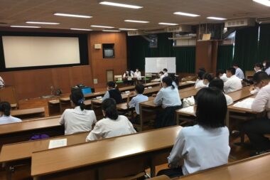 大阪府学校農業クラブ連盟研究発表予選会と研究発表大会を本校で開催しました。